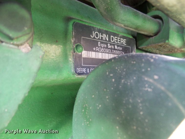 image for item DI0627 2010 John Deere 4930 applicator with New Leader L3030G4 dry spreader bed