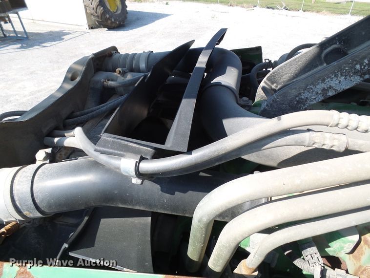 image for item DI0627 2010 John Deere 4930 applicator with New Leader L3030G4 dry spreader bed