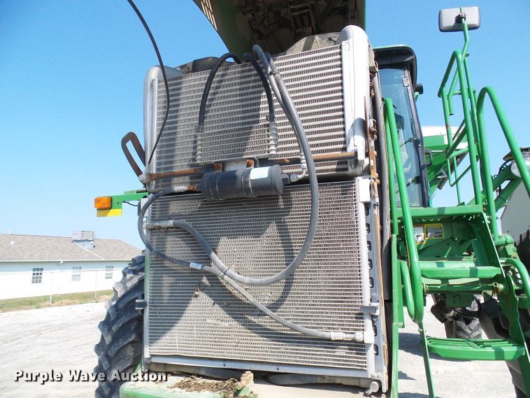 image for item DI0627 2010 John Deere 4930 applicator with New Leader L3030G4 dry spreader bed