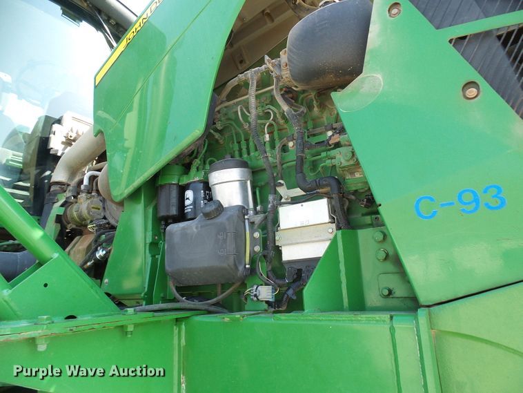 image for item DI0627 2010 John Deere 4930 applicator with New Leader L3030G4 dry spreader bed