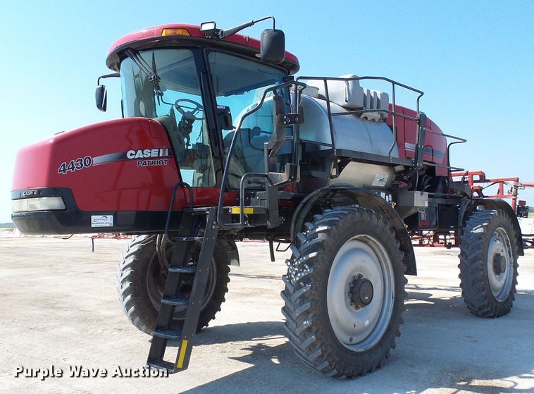 image for item DI0629 2014 Case IH Patriot 4430 sprayer
