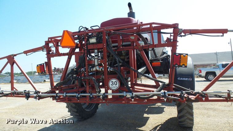 image for item DI0630 2012 Case IH Patriot 3330 sprayer