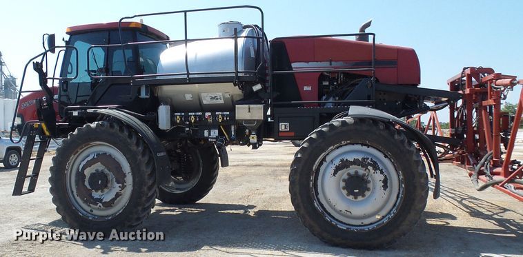 image for item DI0630 2012 Case IH Patriot 3330 sprayer