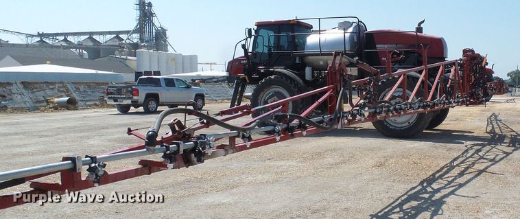 image for item DI0630 2012 Case IH Patriot 3330 sprayer