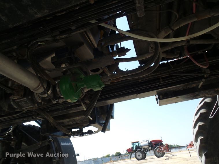 image for item DI0630 2012 Case IH Patriot 3330 sprayer