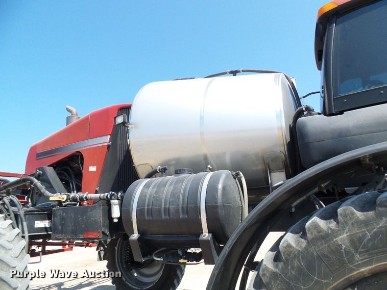 image for item DI0630 2012 Case IH Patriot 3330 sprayer