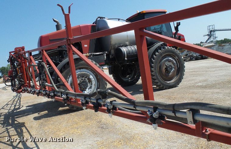 image for item DI0630 2012 Case IH Patriot 3330 sprayer