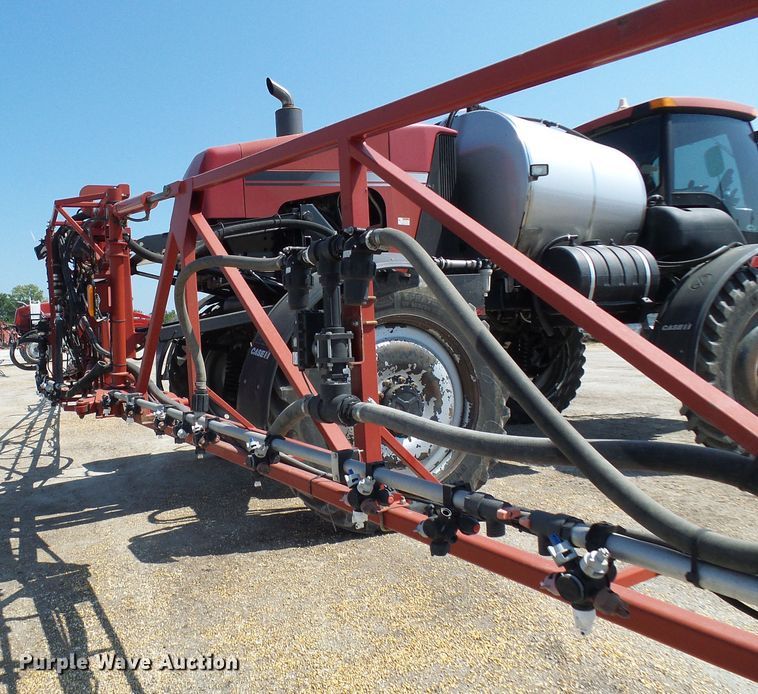 image for item DI0630 2012 Case IH Patriot 3330 sprayer