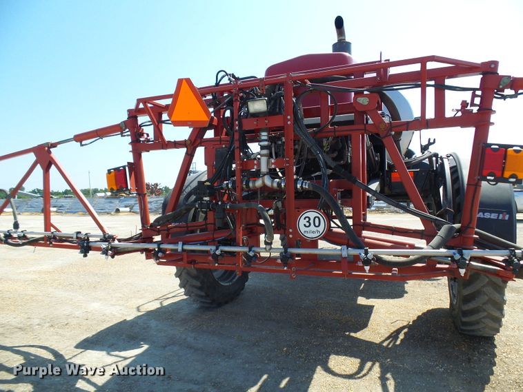 image for item DI0630 2012 Case IH Patriot 3330 sprayer