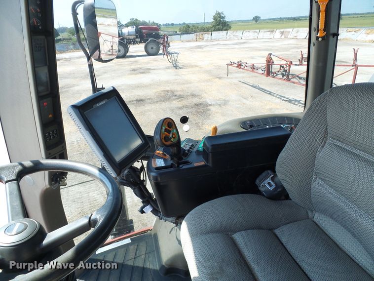 image for item DI0630 2012 Case IH Patriot 3330 sprayer