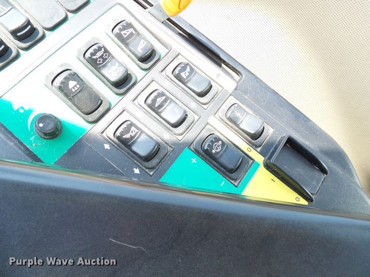 image for item DI0630 2012 Case IH Patriot 3330 sprayer