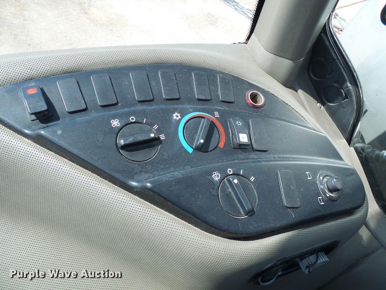 image for item DI0630 2012 Case IH Patriot 3330 sprayer