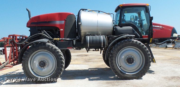 image for item DI0631 2014 Case IH Patriot 3340 sprayer