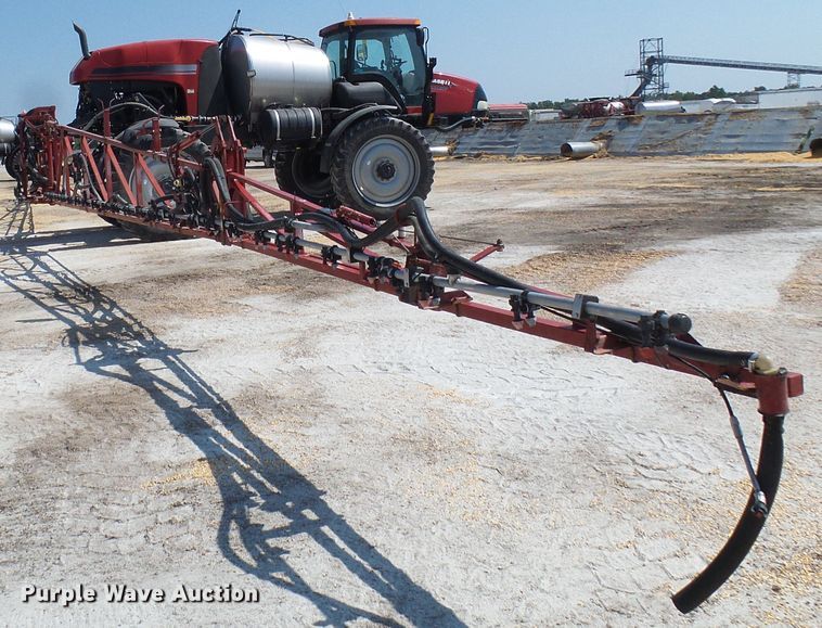 image for item DI0631 2014 Case IH Patriot 3340 sprayer