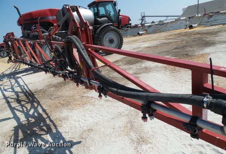 image for item DI0631 2014 Case IH Patriot 3340 sprayer