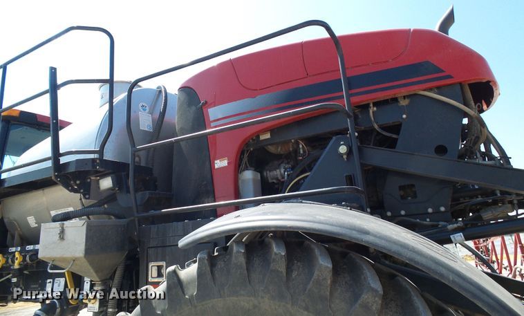 image for item DI0631 2014 Case IH Patriot 3340 sprayer
