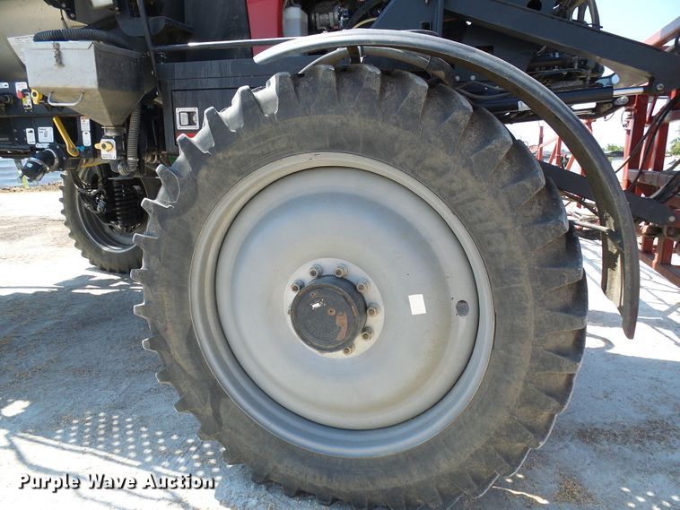 image for item DI0631 2014 Case IH Patriot 3340 sprayer