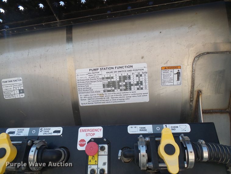 image for item DI0631 2014 Case IH Patriot 3340 sprayer