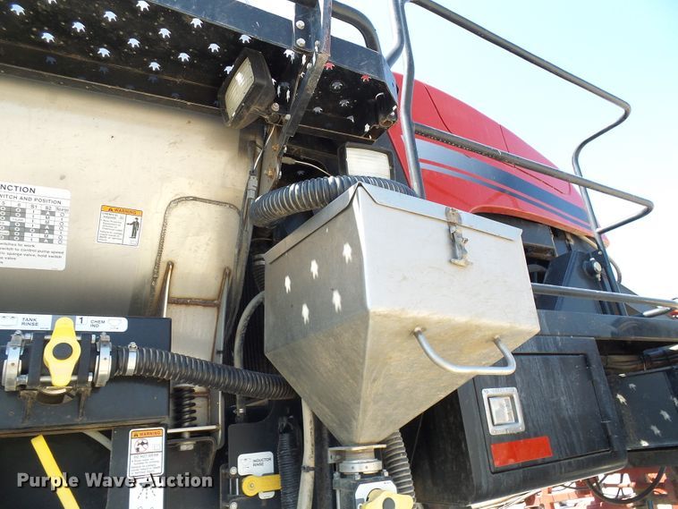 image for item DI0631 2014 Case IH Patriot 3340 sprayer