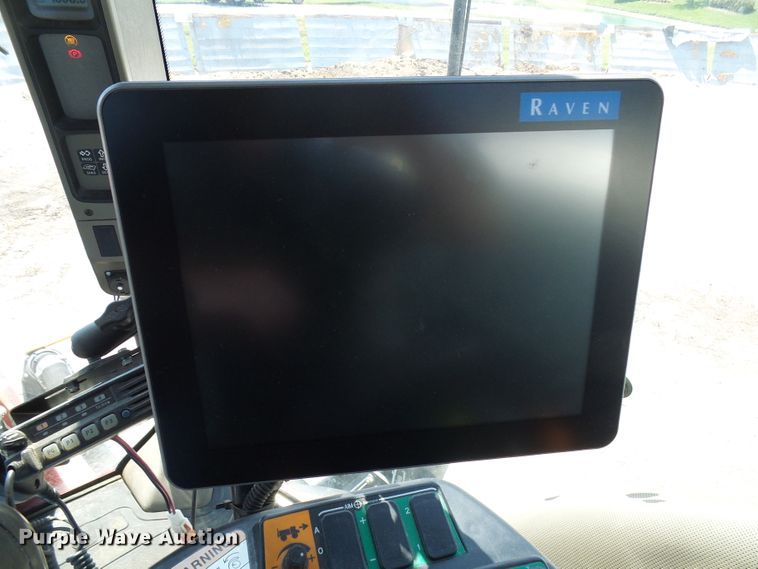 image for item DI0631 2014 Case IH Patriot 3340 sprayer