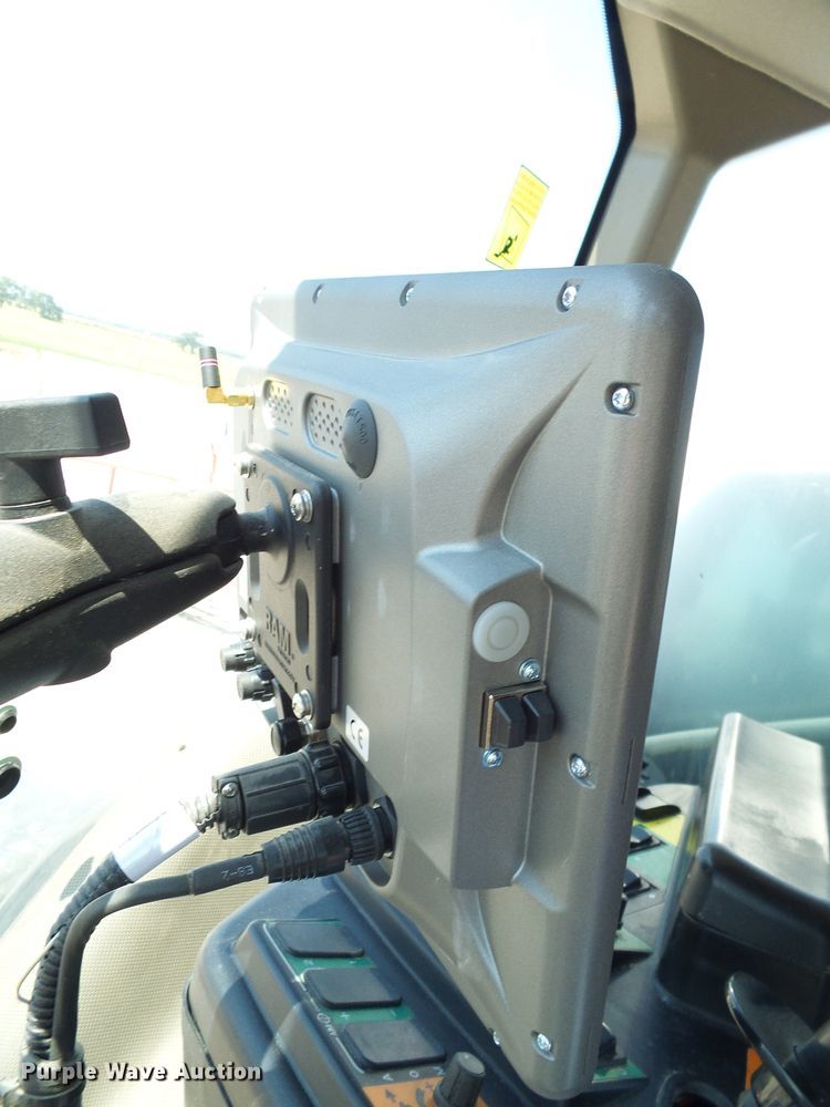 image for item DI0631 2014 Case IH Patriot 3340 sprayer