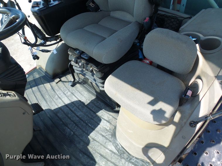 image for item DI0631 2014 Case IH Patriot 3340 sprayer