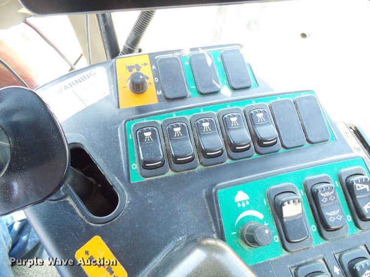 image for item DI0631 2014 Case IH Patriot 3340 sprayer