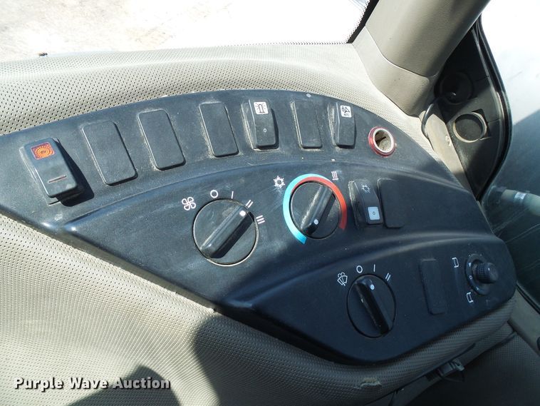 image for item DI0631 2014 Case IH Patriot 3340 sprayer