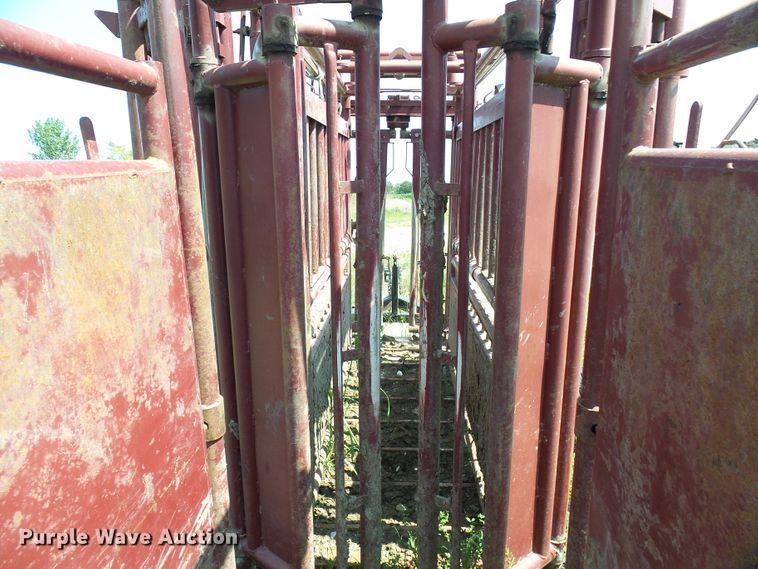 image for item DI0647 Livestock equipment