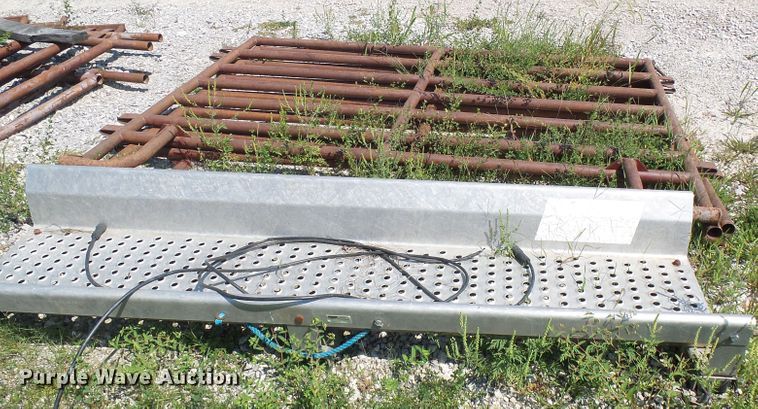 image for item DI0647 Livestock equipment