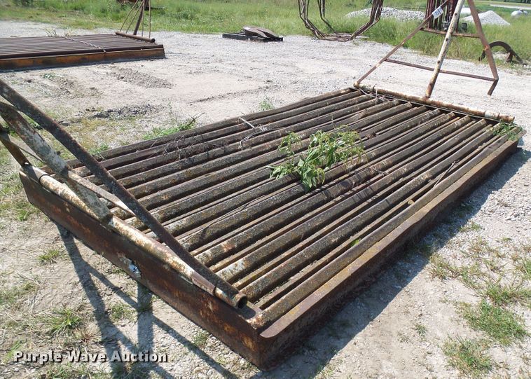 image for item DI0650 Steel cattle guard