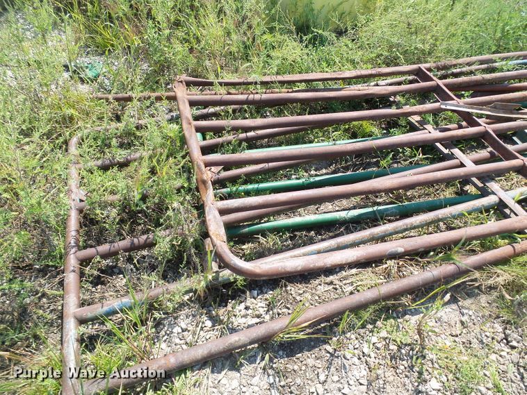 image for item DI0653 Livestock equipment