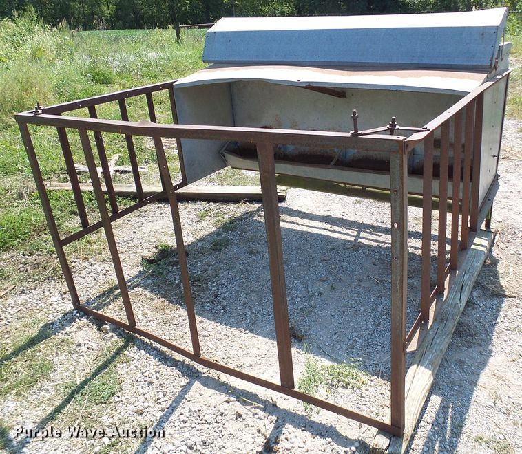 image for item DI0654 Feed bunks