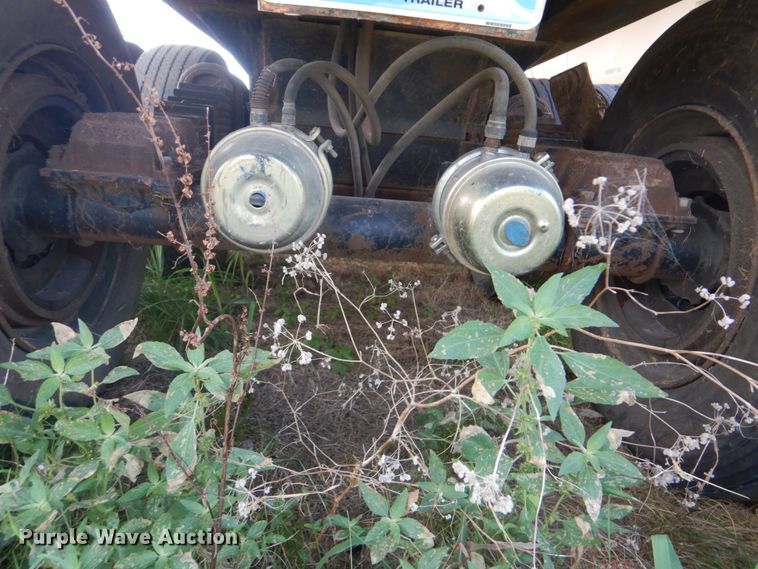 image for item DI2292 1980 Steco end dump trailer