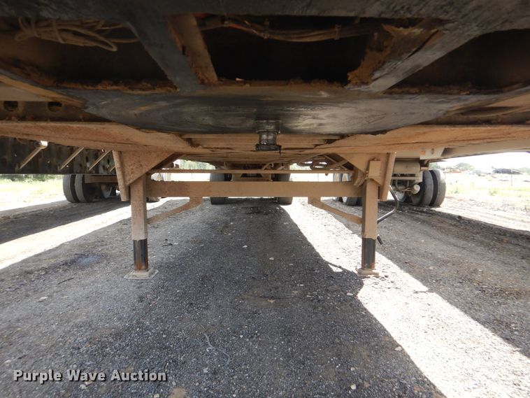 image for item DI2294 2008 Wilson Pace Setter live bottom trailer