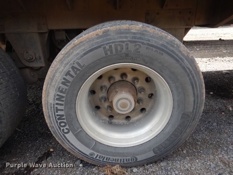 image for item DI2294 2008 Wilson Pace Setter live bottom trailer