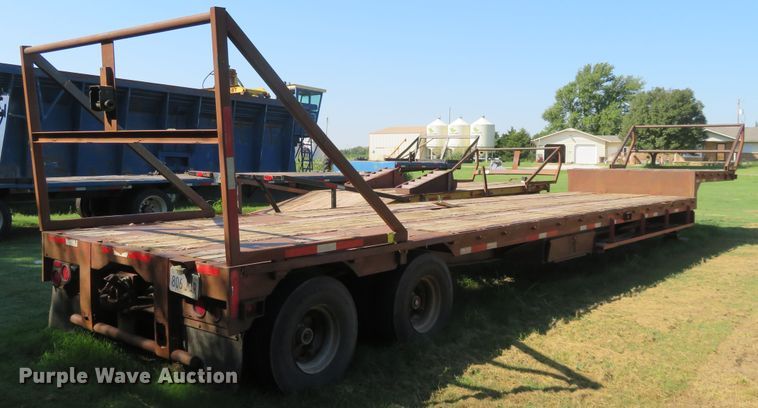 image for item EQ9299 1991 Transcraft DTX-18-44 drop deck trailer