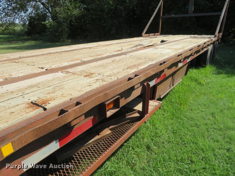 image for item EQ9299 1991 Transcraft DTX-18-44 drop deck trailer