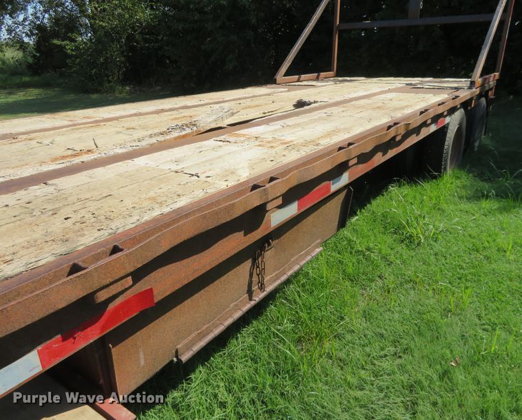 image for item EQ9299 1991 Transcraft DTX-18-44 drop deck trailer