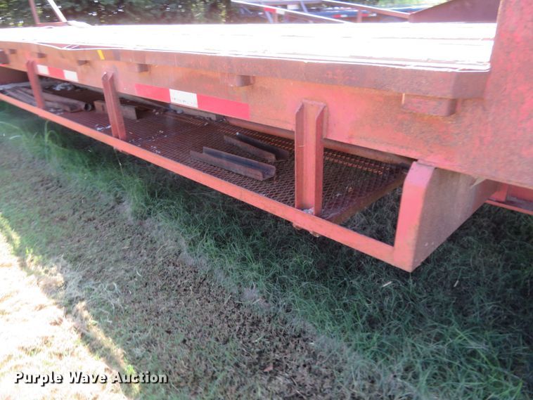 image for item EQ9299 1991 Transcraft DTX-18-44 drop deck trailer