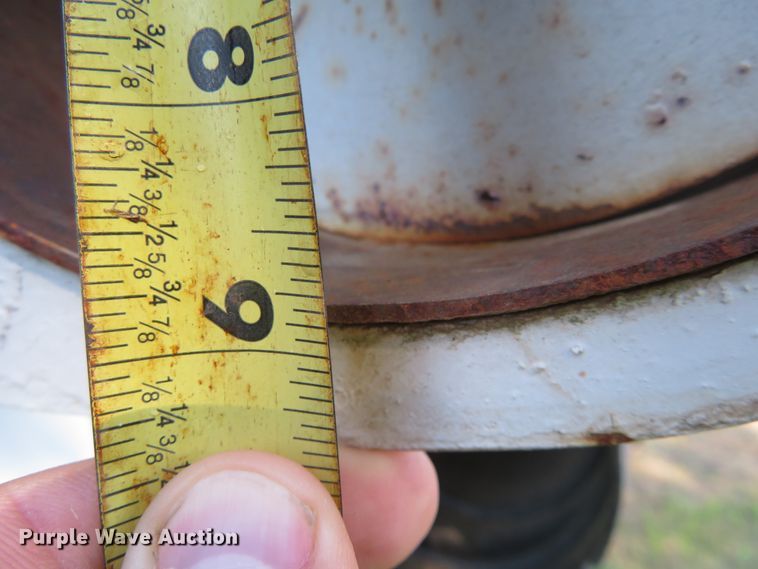 image for item EQ9301 Seed tender trailer