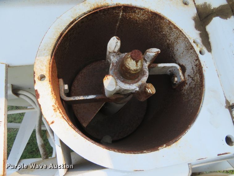 image for item EQ9301 Seed tender trailer