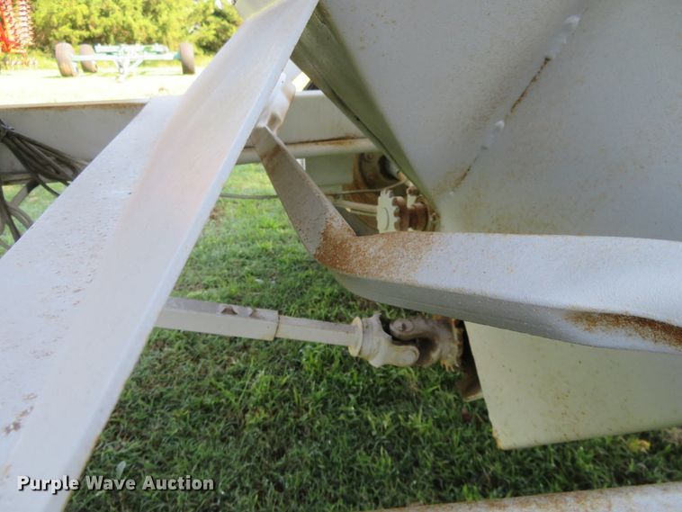 image for item EQ9301 Seed tender trailer