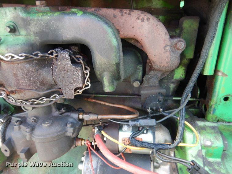 image for item FA9306 John Deere 3020 tractor