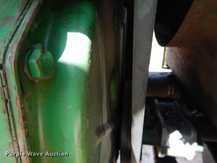 image for item FA9306 John Deere 3020 tractor