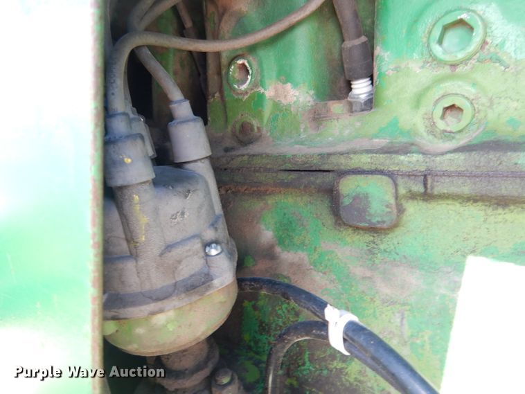 image for item FA9306 John Deere 3020 tractor