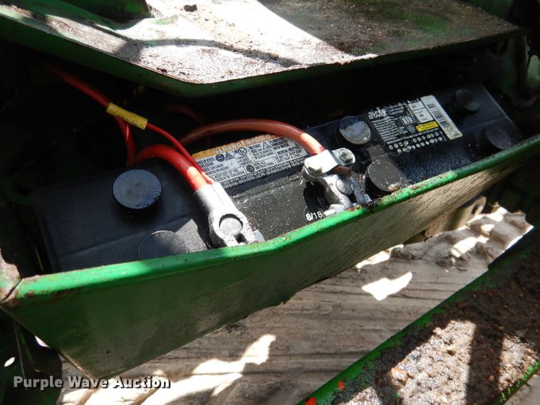 image for item FA9306 John Deere 3020 tractor