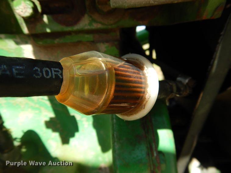 image for item FA9306 John Deere 3020 tractor