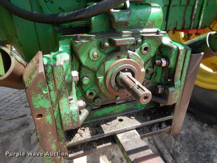 image for item FA9306 John Deere 3020 tractor