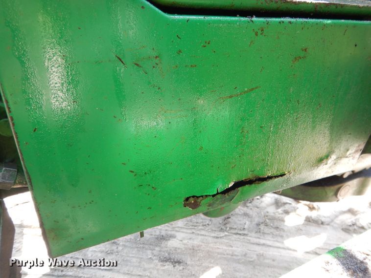 image for item FA9306 John Deere 3020 tractor